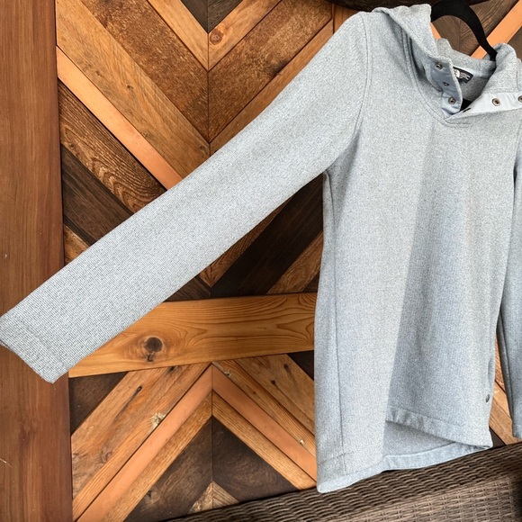 The North Face Women’s Knit Stitch Fleece Hoodie - Blue - Small - Picture 10 of 15